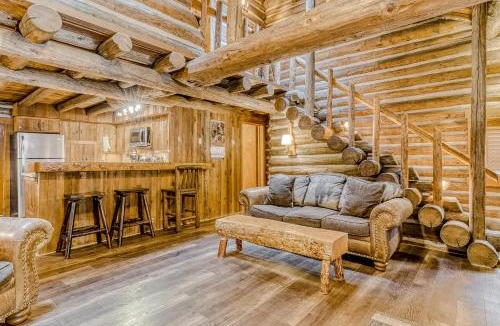 Mount Hood Village House | Best Log Cabin