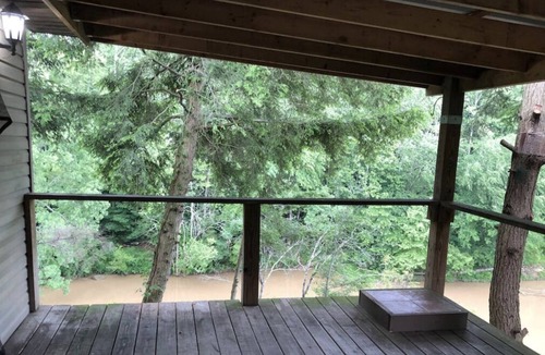 Howard House | BEST VALUED AIRBNB IN OHIO!
