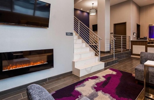 Highbridge Hotel | Best Western Plus Stadium Inn
