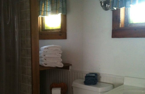 Northfield Cottage | Birch Cottage - Perfect for a short or long stay!