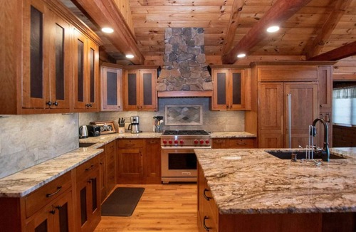 Ovid House | Blue Heron Lodge- Lakefront luxury with boat dock