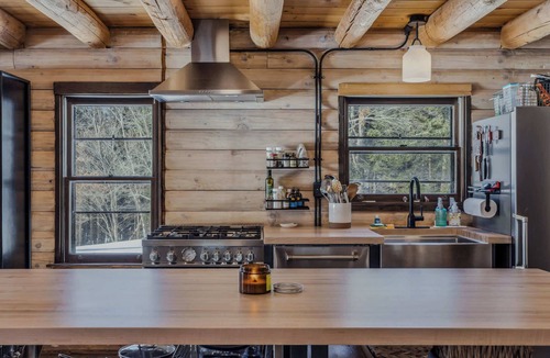 Hartland Cabin | Blue & Sonny Hollow: Modern Cabin Firepit & Trails