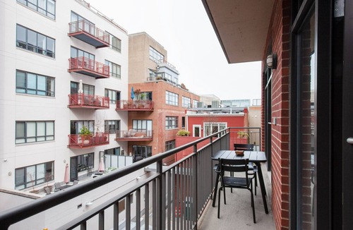 Logan Circle Apartment | Blueground | Logan Circle, rooftop, nr Dupont Circle