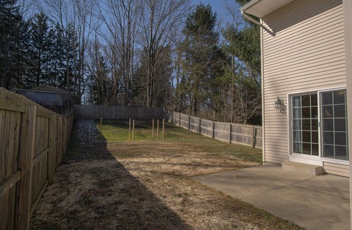 Erie House | Boho Chic Home- 3BR, spacious, center of Erie!