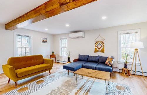 Hydeville House | Bomoseen Beauty