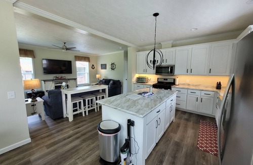 Lake Milton House | Brand new lake front house with private dock. Come visit the Loon's Nest