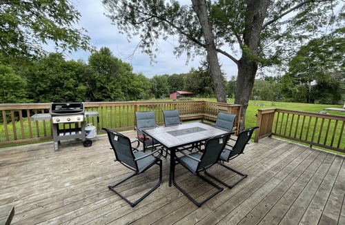 Montpelier House | Bright 3 bed 2 bath home!