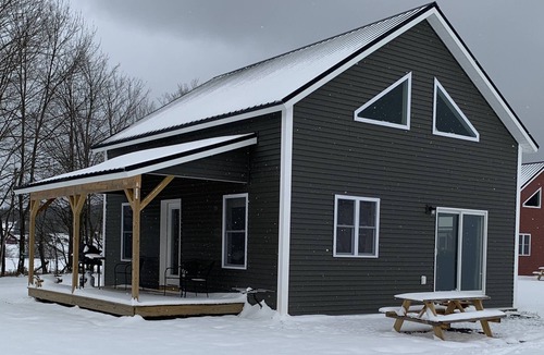 Stowe Area Cabin | bright and clean cabin with spectacular views and close to skiing, hiking etc