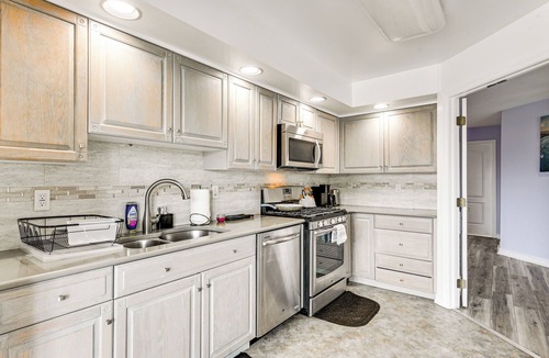 Butler House | Bright Guest House: 15 Mi to Dtwn Baltimore!