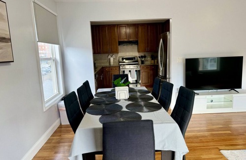 Passaic House | Bright Home Minutes to NYC