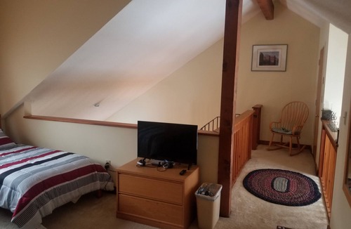 Bromley Mountain Condo | Bromley Village Condo With Shuttle Service