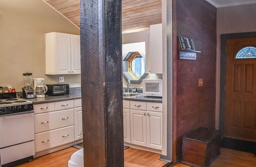 Goshen Cabin | Brook Road Cabin