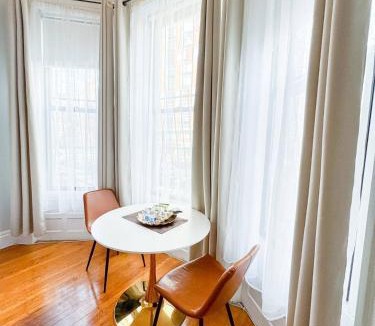 Back Bay Apartment | Brownstone Oversized Furnished Studio In Back Bay