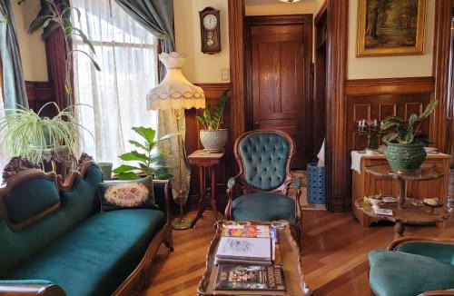 Downtown Buffalo Bed & Breakfast | Buffalo Harmony House