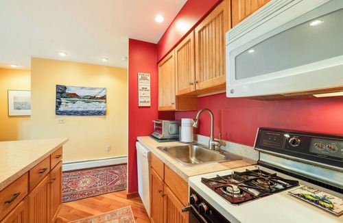 East Burke Condo | Burke Mountain Vacation Rental: Ski-In/Ski-Out!