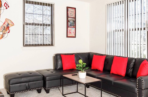 Albany Apartment | Business Travelers Retreat
