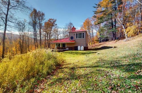 Warren House | Cabin By The Trees