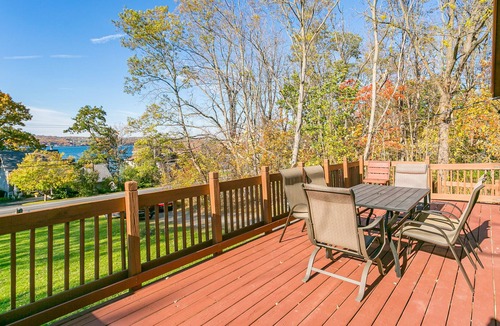 Holcomb House | Candaigua Lake View House