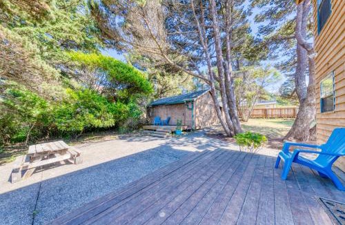 Cape Meares House | Cape Meares Overlook