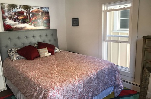 Chautauqua House | Center of Chautauqua Institution Second-floor Apartment
