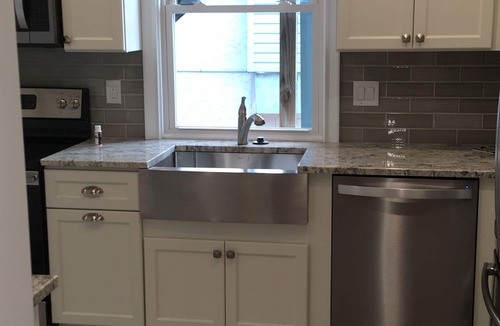 North End House | Centrally Located, COMPLETELY RENOVATED FOR 2020; Maintains Historic Character
