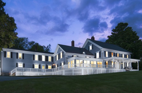 Jefferson House | Charming 10+ Bedroom White Mountains Home close to Santa's Village and ski areas