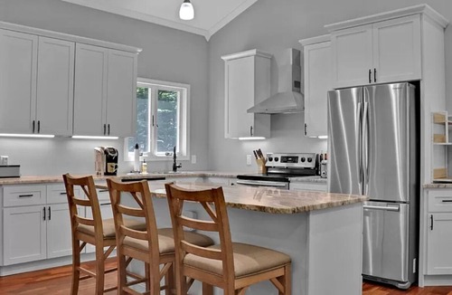 Tamworth House | Charming 2-bedroom house with WiFi, AC in pleasant Tamworth