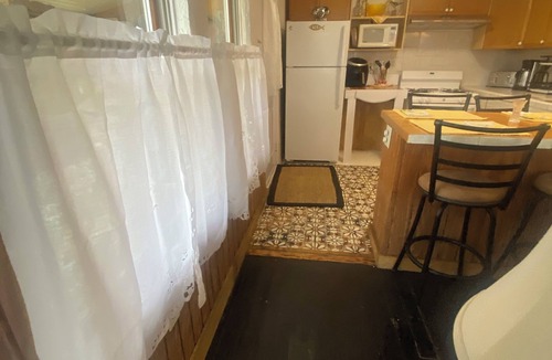 Ellwood City House | Charming 2-bedroom bungalow with AC, WiFi,washer and dryer, ON THE CREEK.