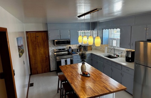Onancock House | Charming 3BR/1.5BA Home in Walkable Location - Close to Downtown Onancock, VA