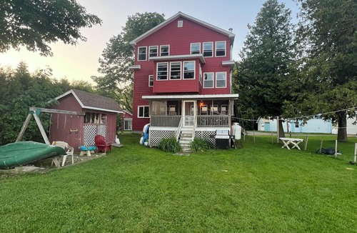 Derby House | Charming 5-bedroom lake house on lake Salem in Derby, Vermont.