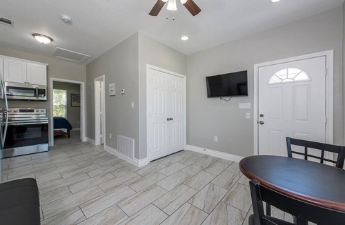 San Leon Cabin | Charming cabin with full kitchen! Unit 4/6
