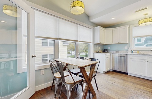 Ogunquit - Wells Condo | Charming condo with outdoor pool, private washer/dryer, partial estuary view