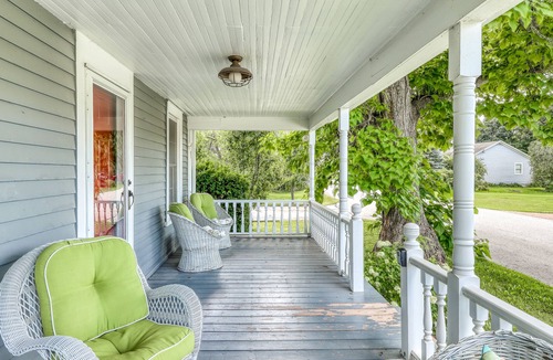 South Hero House | Charming Farmhouse with Porch, Covered Deck, and Large Lawn - Dogs Welcome