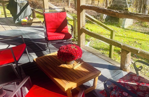 Cooperstown Cabin | Charming Full Bed & 2 Twin Bed cabin w/AC, Heat, WiFi in lovely Cooperstown,