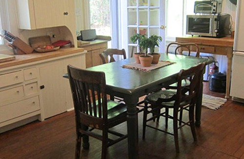 East Quogue House | Charming Hamptons home, near beaches and vineyards