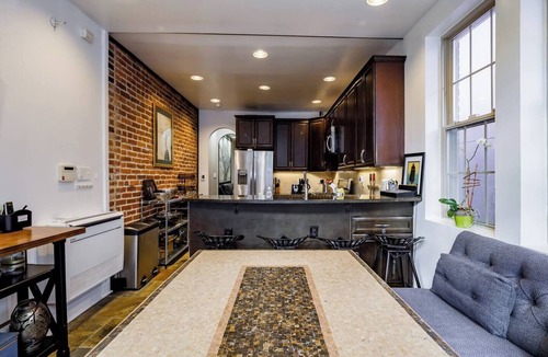 Capitol Hill House | Charming Historic Capitol Hill Row Home w/parking - perfect location
