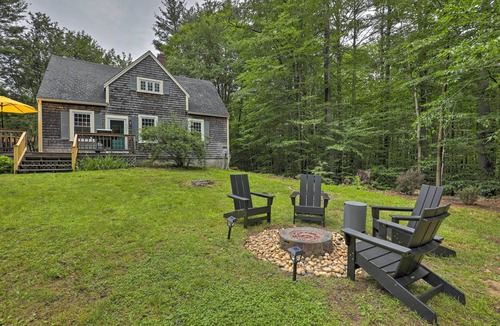 Jaffrey Cottage | Charming Jaffrey Cottage w/Deck & Grill!