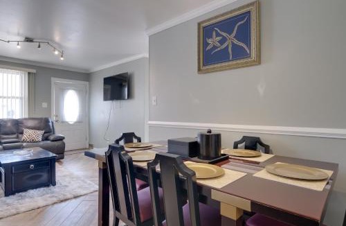 Landover House | Charming Landover Home with Yard about 10 Mi to DC!