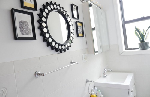Greenville House | Charming second-floor apartment in Jersey City, close to Manhattan!