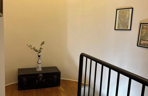 Bedford-Stuyvesant Apartment | Charming studio in a Brooklyn brownstone guesthouse!