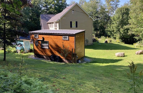 Richmond House | Charming Tiny House on 10 Wooded Acres