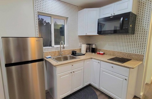Kit Carson Apartment | Charming, tranquil guesthouse for a relaxing stay