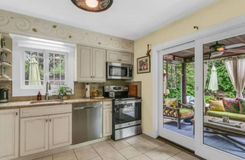 Highlands House | Charming Tudor-Style Home with Ultimate Privacy in the Highlands