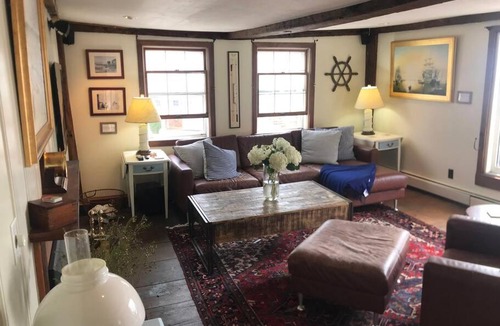Newburyport Apartment | Circa 1725 home w/Roof Deck and Water Views