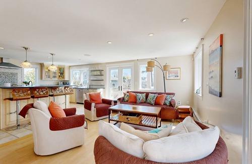 Biddeford Pool House | Classic coastal home near the beach w/lush garden, game room & deck - dogs OK
