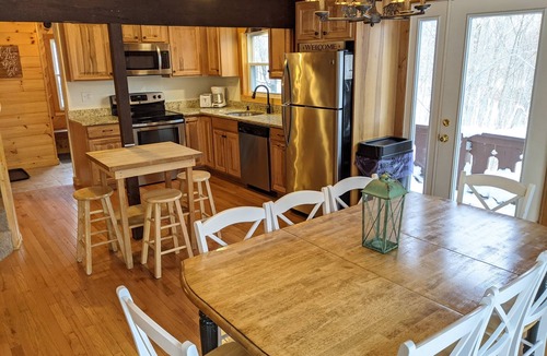 Ludlow House | Classic VT Ski Chalet - Walkable to Okemo Ski Lift w/Fit Pit & Pool Table