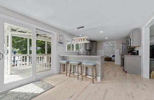 Mount Holly House | *CLEANING FEE WAIVED on 5+ Night Stay!* Hot Tub, Dock, Fire Pit Beach/Pool