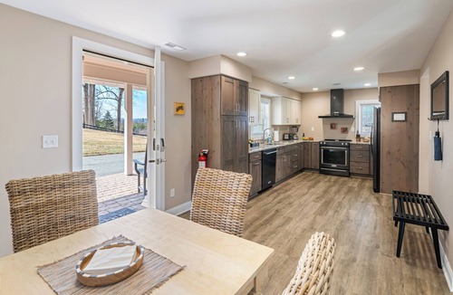 Keene Cottage | Clear Sky Cottage - A Spacious 1 BR Cottage Close to Charlottesville & Wineries.