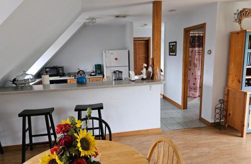 Williamstown House | Clover Hill Farm & Country Inn
