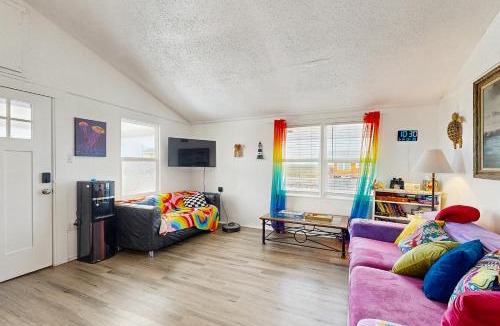 Freeport House | Coastal Prism